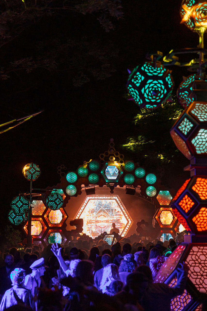 Broke Magazine dives into the chaotic and spiritual bliss that was Noisily Festival 2023!