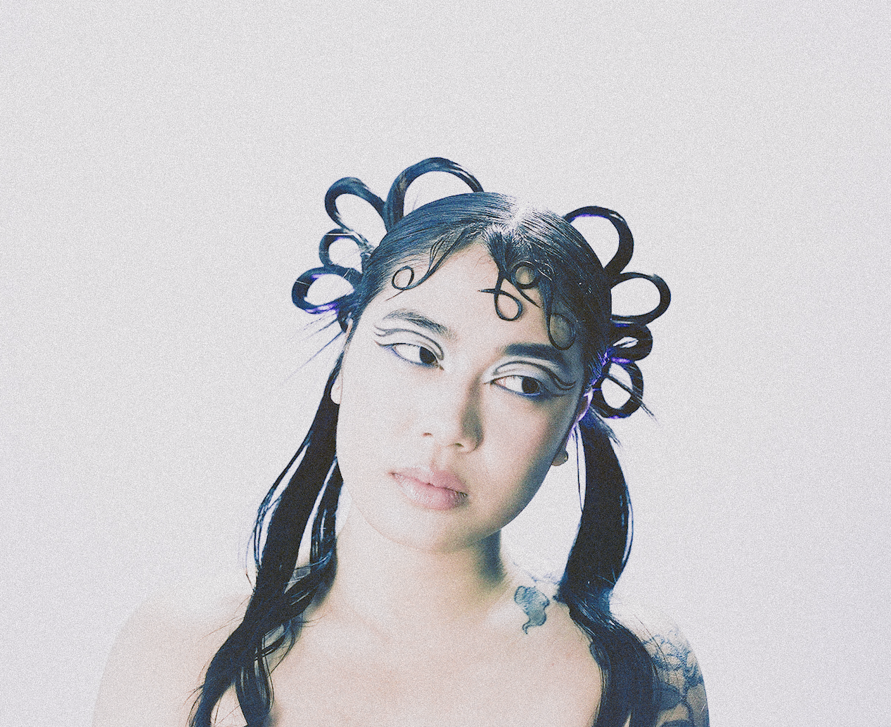 Deb Fan’s ‘Kowloon Demos’ Is A Captivating Alt-R&B Journey Through Identity and History